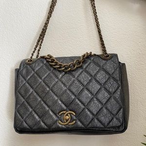 Chanel Quilted Vintage Shoulder Bag